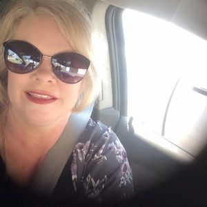 Meet your Posher, Darcy